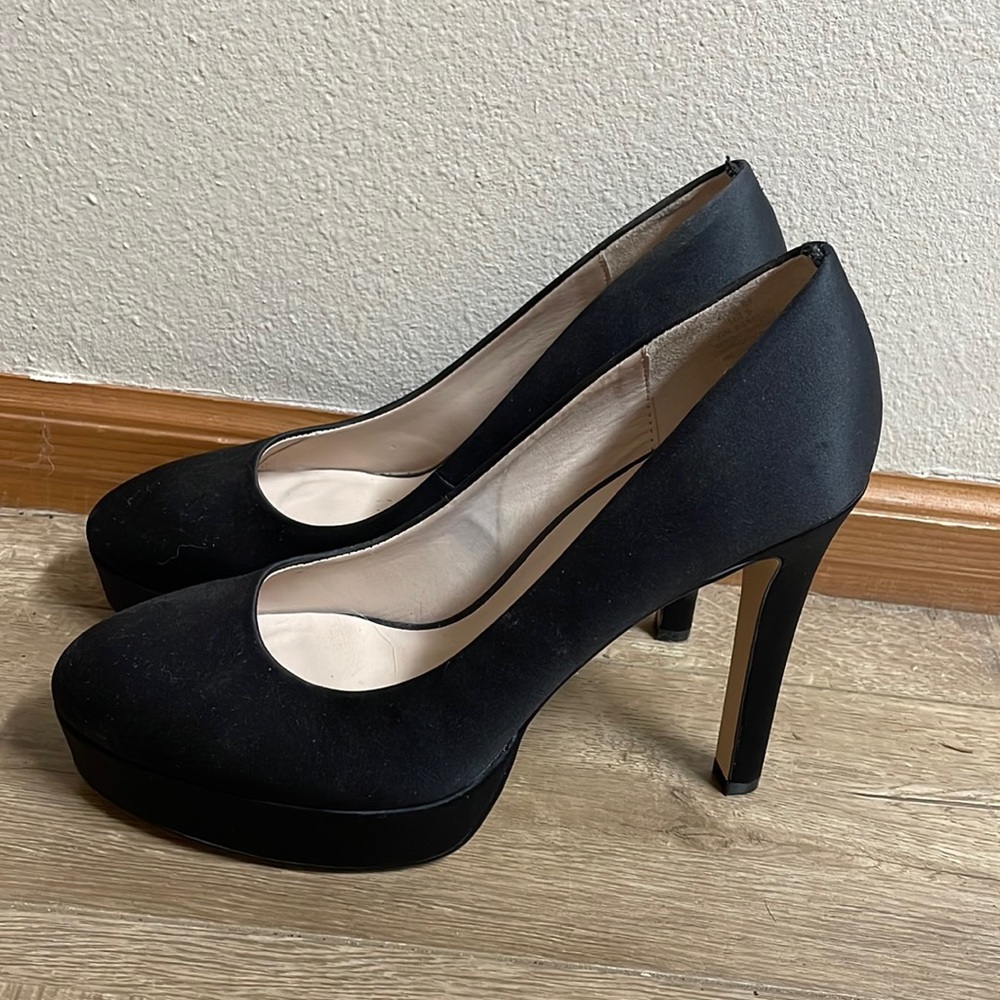 Simple Black Heels